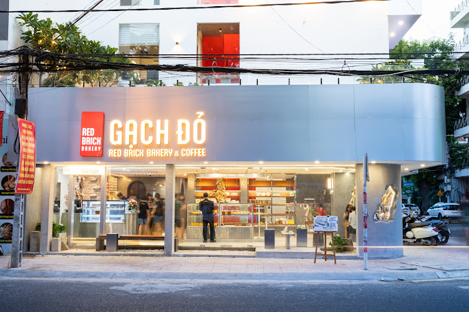 Gạch Đỏ Bakery & Coffee (Ngô Đức Kế)