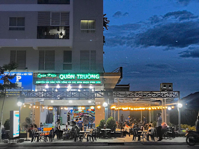 Hải Sản Quán Trường Nha Trang1