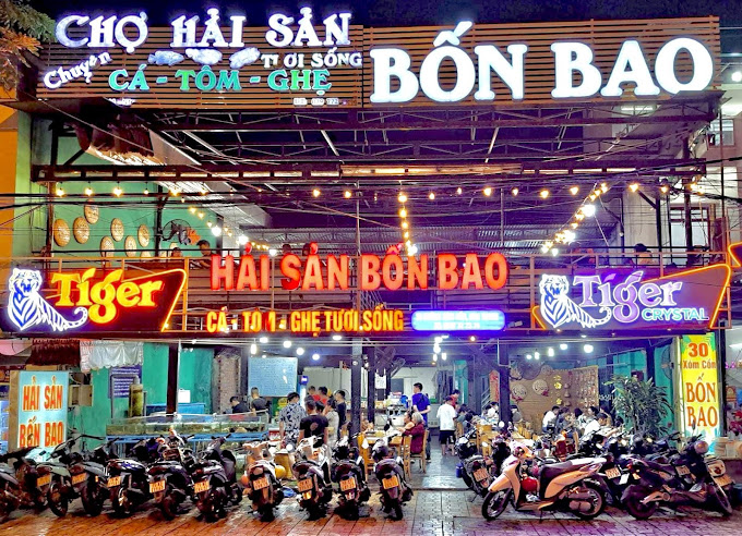 Quán Hải Sản Bốn Bao