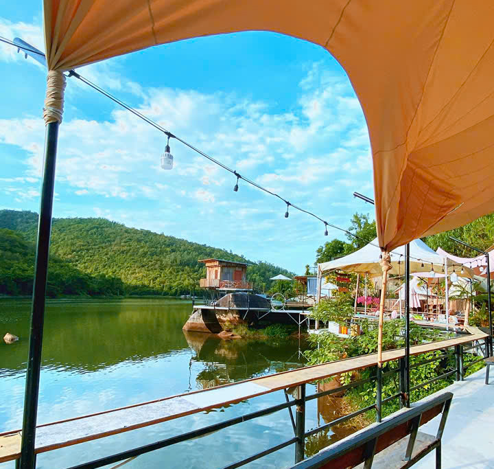 Mới toanh ở Nha Trang ZCamping Hồ Kênh Hạ, Vừa chill bên hồ, vừa bay Zipline! | FNBMaps.Com