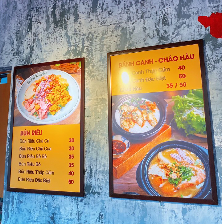 Bún Riêu Bề Bề – Món Ngon Nức Tiếng Khó Cưỡng Giữa Lòng Thành Phố Biển