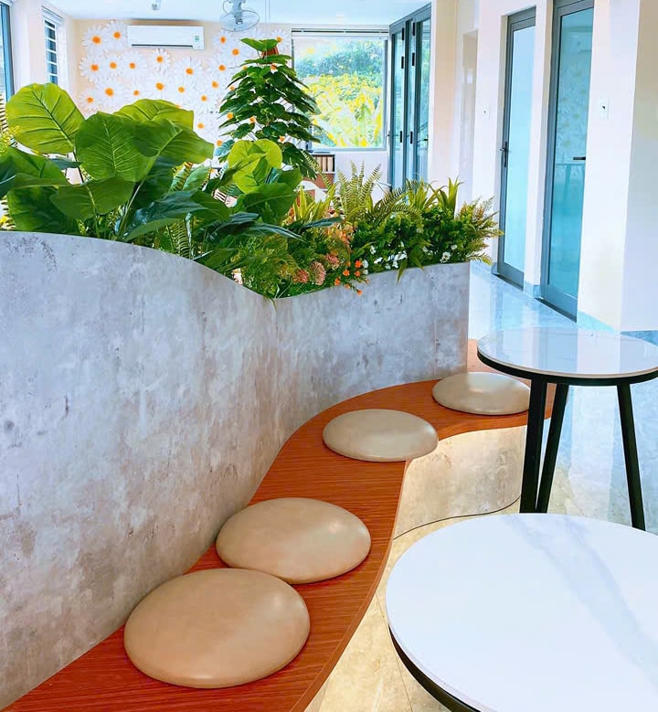 On 24/7 Coffee Nha Trang | FNBMaps.Com