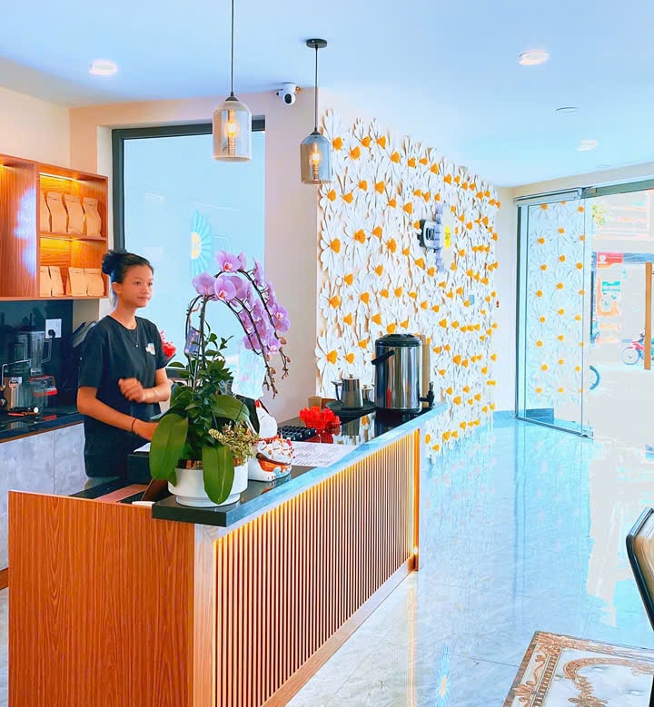 On 24/7 Coffee Nha Trang | FNBMaps.Com