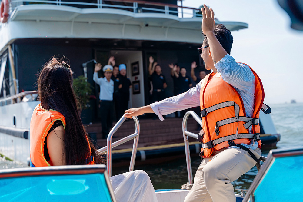 Tour Du Thuyền 'đáng tiền' nhất tại Nha Trang! Tiêu chuẩn hay cao cấp???