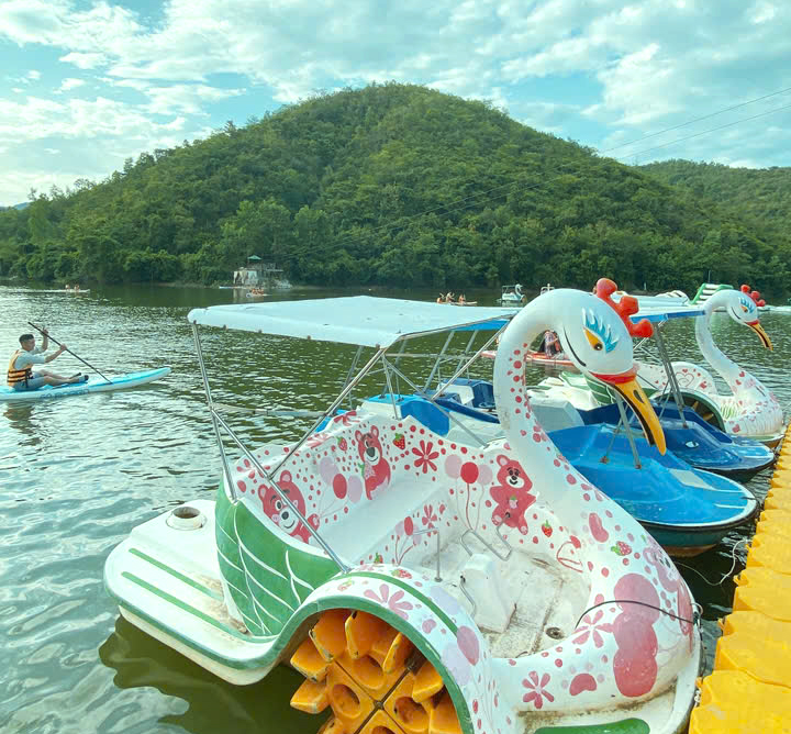 ZCamping Hồ Kênh Hạ – Khu cắm trại giữa rừng, cảnh đẹp như tranh thủy mặc | FNBMaps.Com