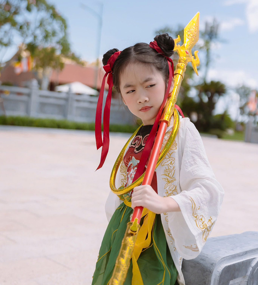 Bộ ảnh "Na Tra" nhí siêu cute trên Chùa Trúc Lâm Phụng Thùy Sơn Nha Trang đang gây bão MXH | FNBMaps.Com