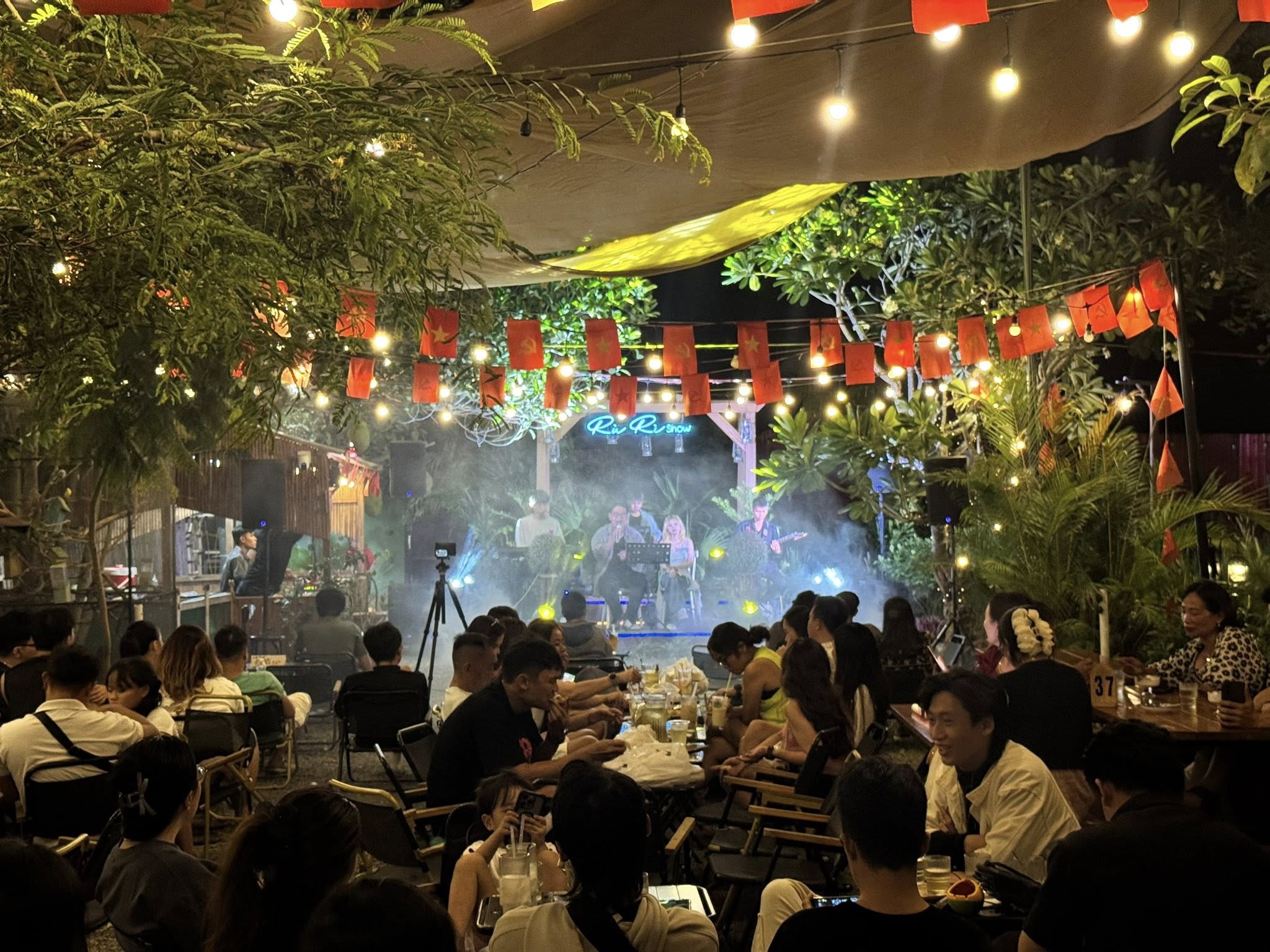 Tiệm Cà Phê Rù Rì Nha Trang | Fnbmaps.com