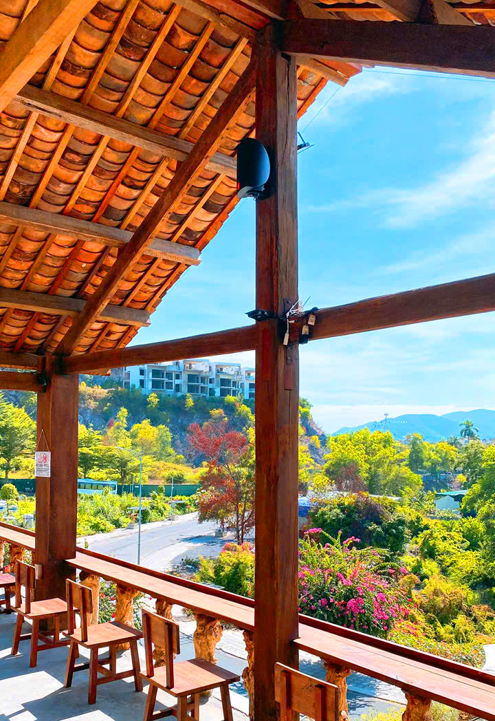 Quán cafe ngon ở Nha Trang| FNBMaps.com