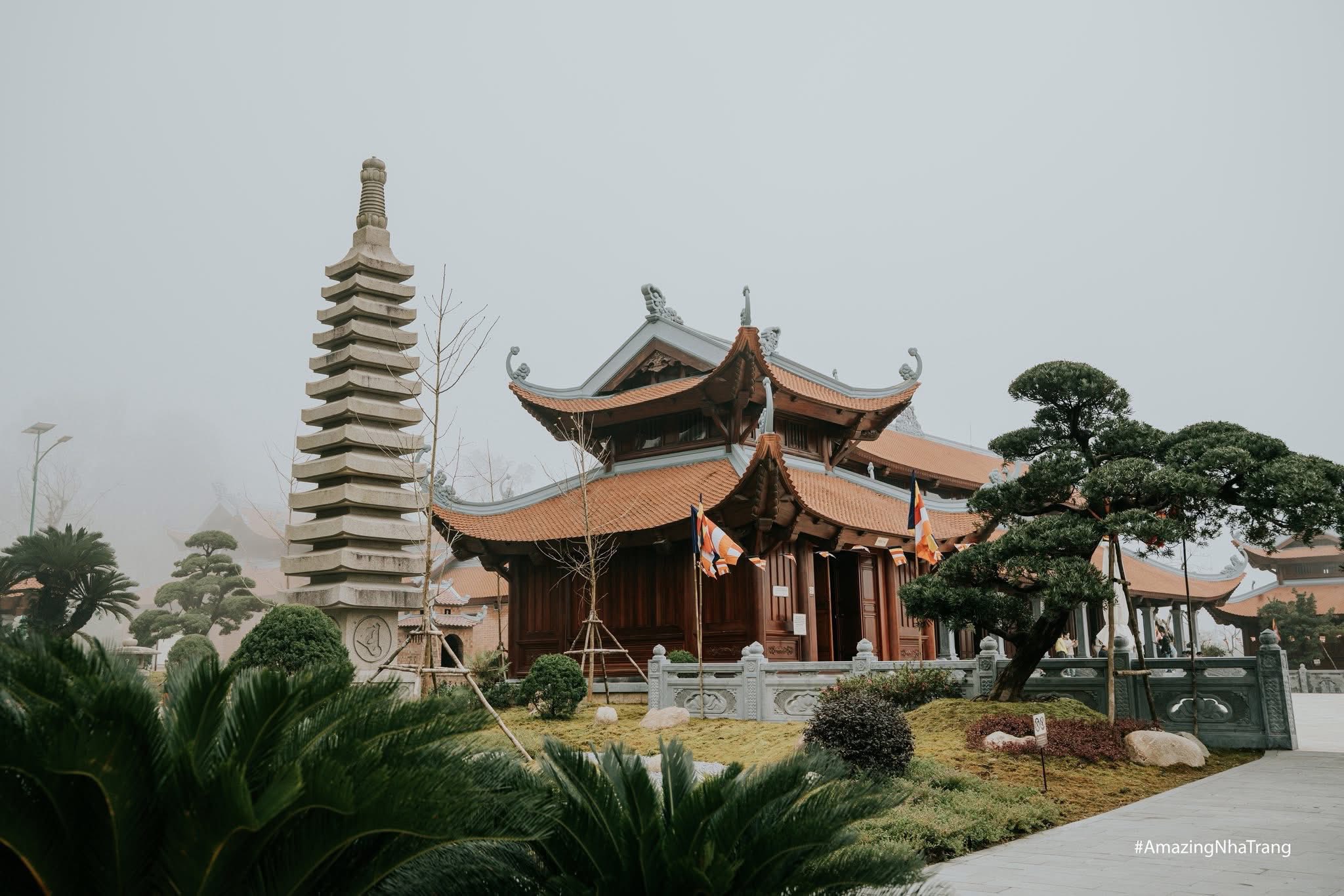 Review & Hướng dẫn đường đến Chùa Trúc Lâm Hòn Bà Nha Trang Khánh Hòa - Địa điểm Hot 2026