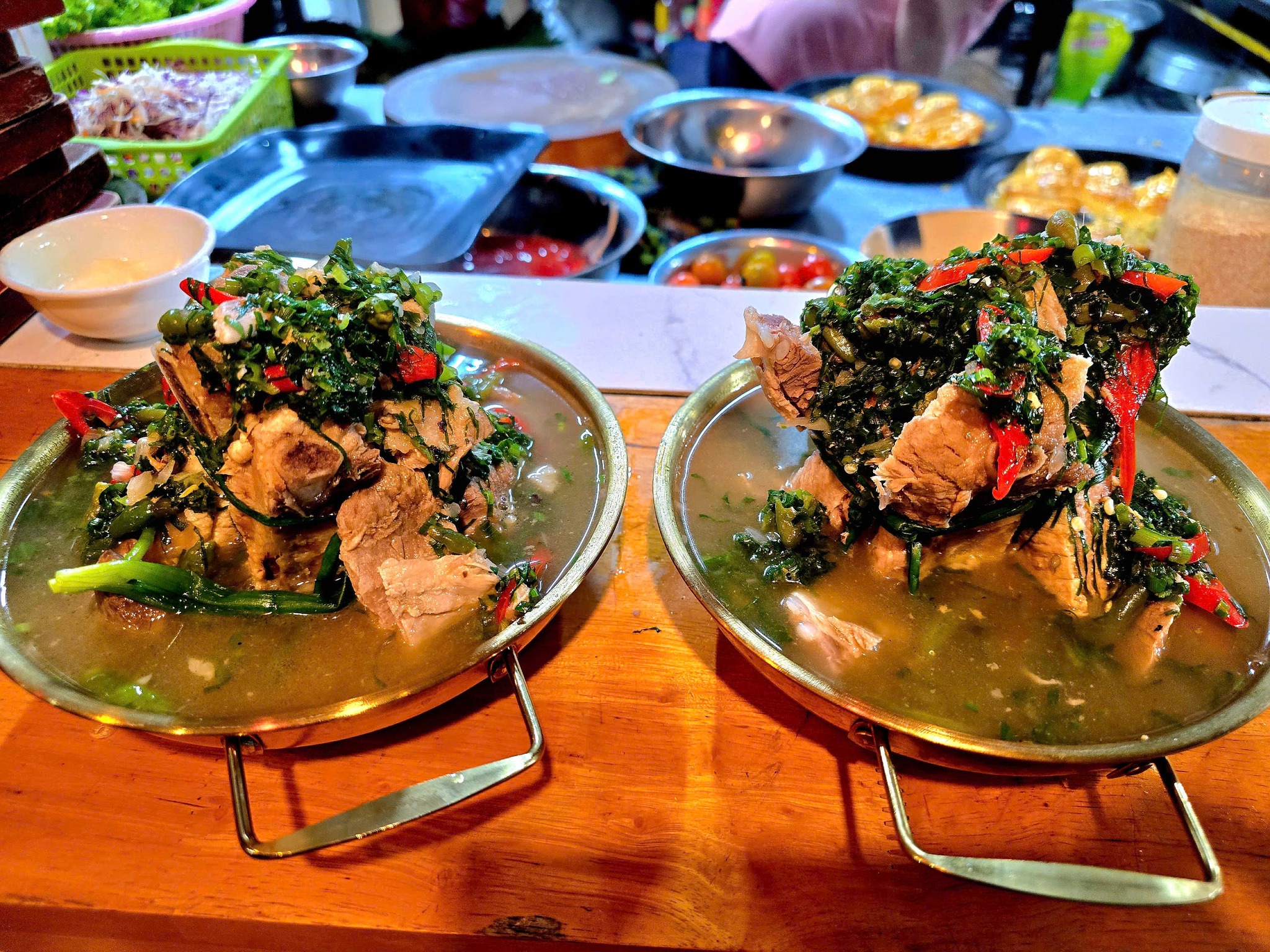 Ăn Gì Ở Bắc Nha Trang? 10 Khu Vực Ăn Uống Đặc Sản Địa Phương Hấp Dẫn