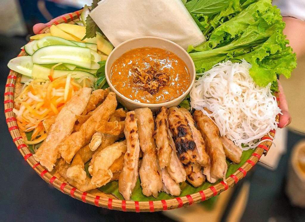 Ăn Gì Ở Nha Trang? 25 Món Ngon Nhất Định Phải Thử Khi Du Lịch 2026