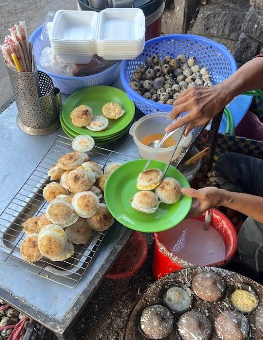 Ăn Gì Ở Hòn Chồng Bắc Nha Trang? Checkin 10 Quán Ngon View Biển Này Ngay