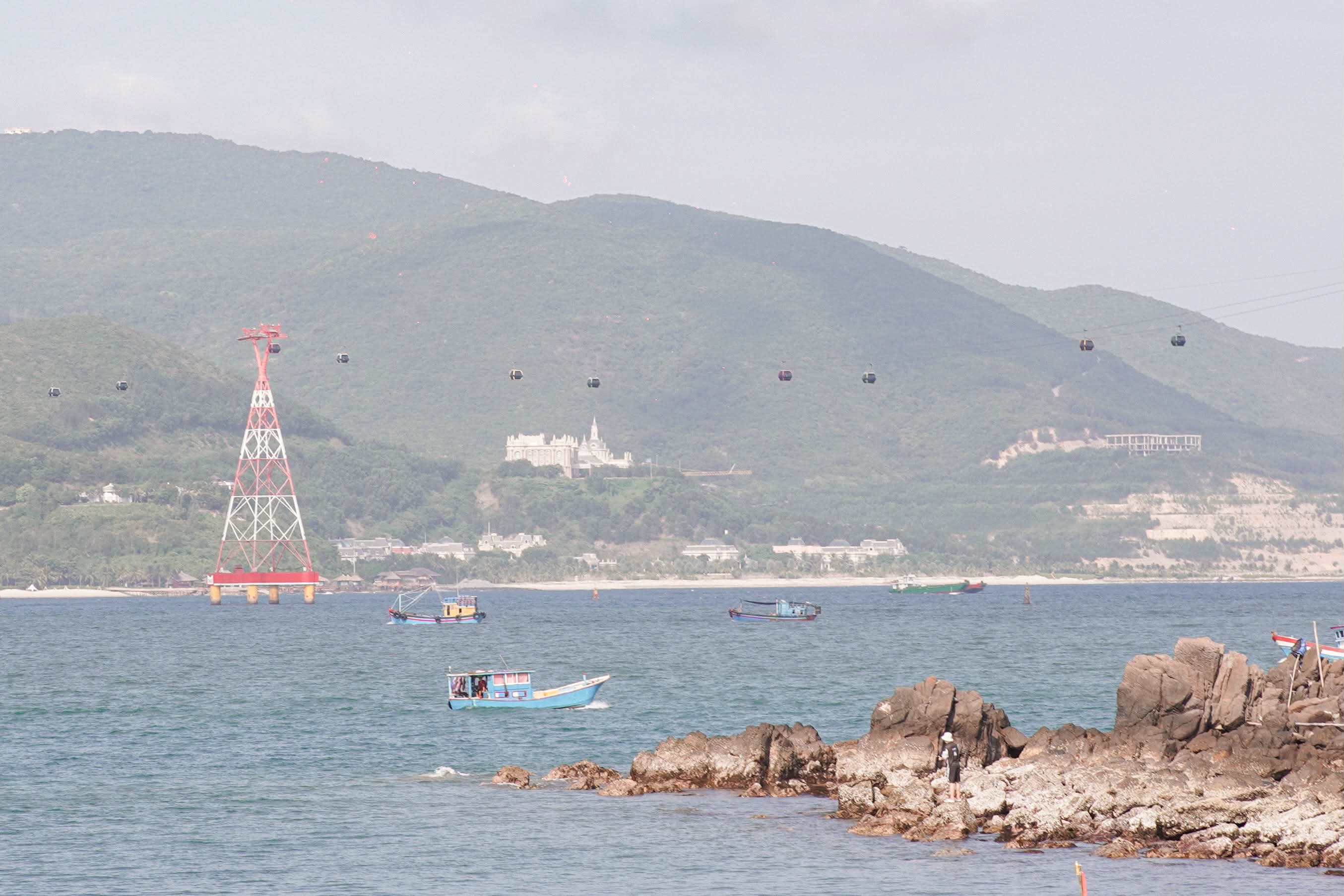 Bờ Kè Làng Chụt, Góc Ngắm Nha Trang Từ Phía Biển
