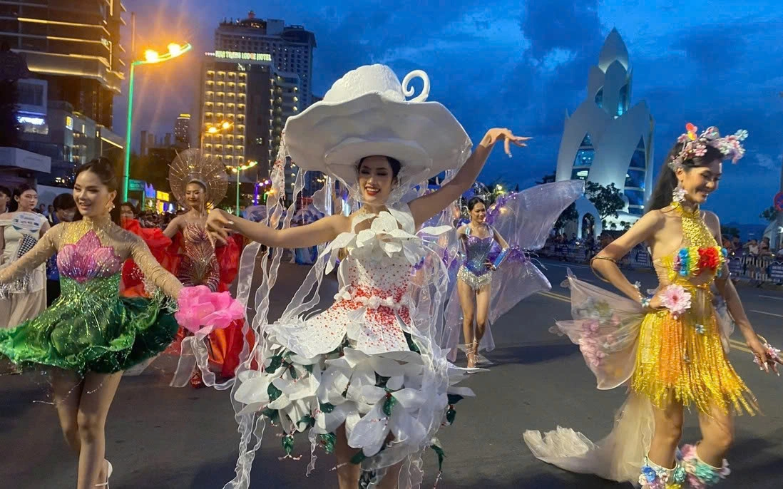 Carnival Festival Biển Nha Trang 2026 Có Gì Đặc Biệt?