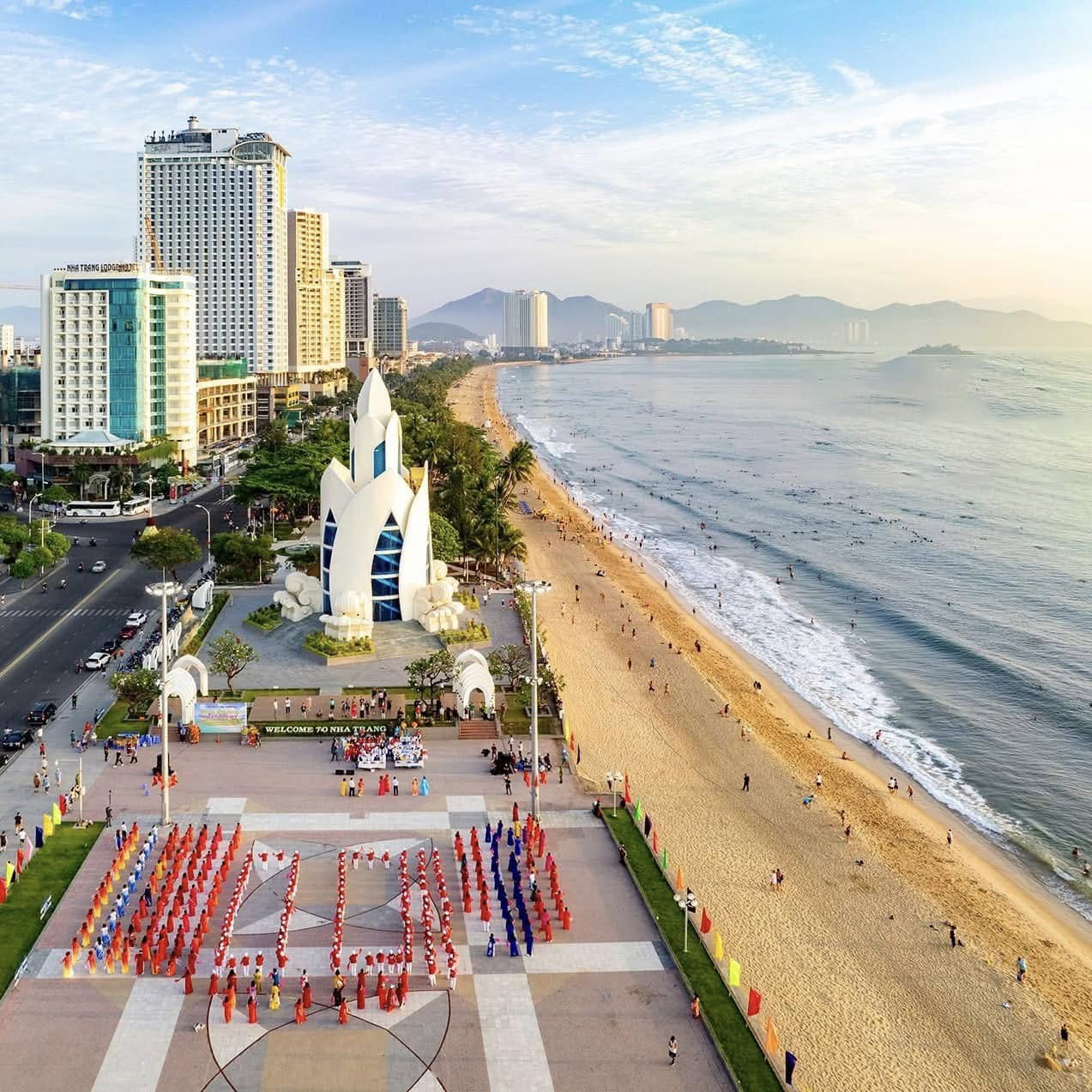 15 Địa Điểm Check-in Đẹp Nhất Mùa Festival Biển Nha Trang 2026