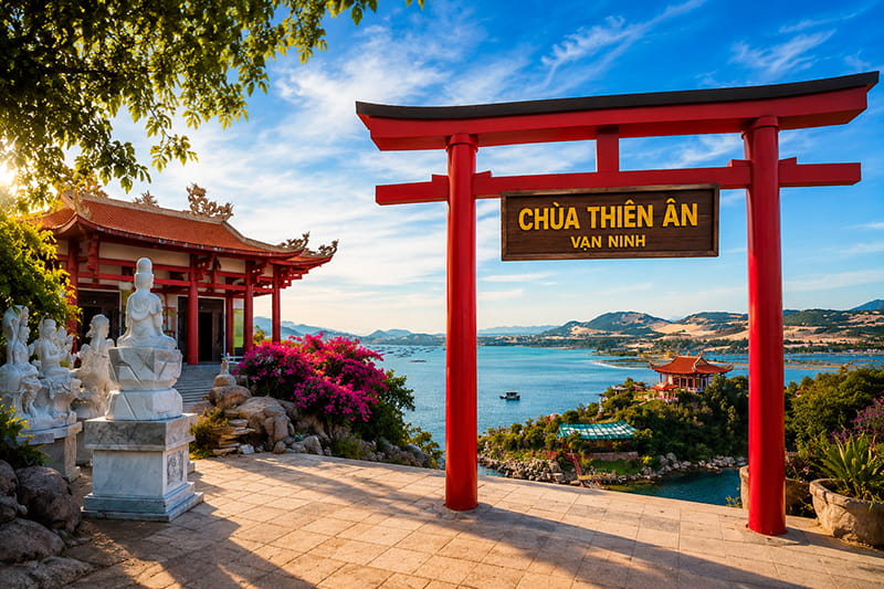 Chùa Thiên Ân Đại Lãnh, Vạn Ninh Đẹp Như Bức Tranh Thủy Mặc