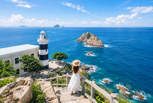 Hải Đăng Hòn Lớn Nha Trang Khám Phá Checkin Chụp Ảnh Đẹp Trên Đảo