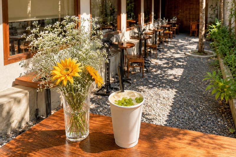 LEULALA Cafe Diên Khánh, Có Sân, Máy Lạnh, Style Hàn Chụp Ảnh Đẹp