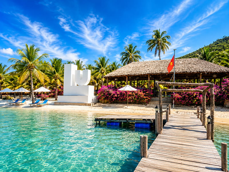 Đảo Hòn Bịp - Đảo Điệp Sơn (Luzumi Beach) Vạn Ninh