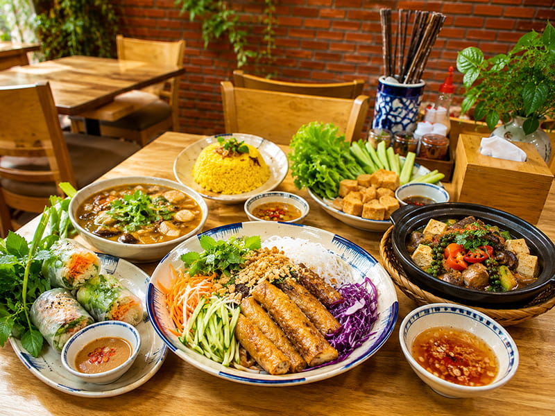 Chay Quang An Nha Trang, Sạch Sẽ, Món Ăn Thanh Đạm
