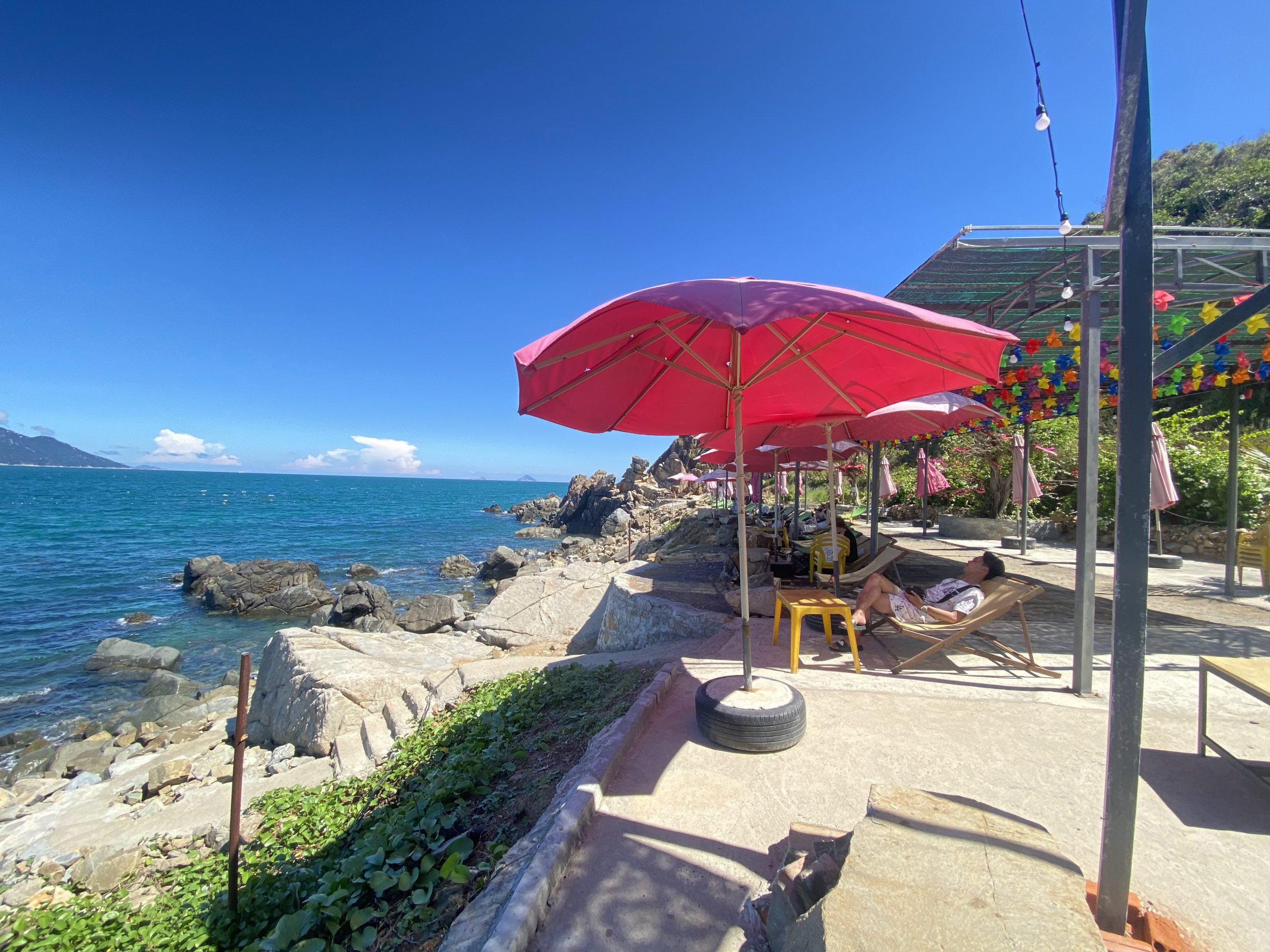 Hang Heo Bắc Nha Trang Qua Những Góc Đá Hoang Sơ Bên Biển