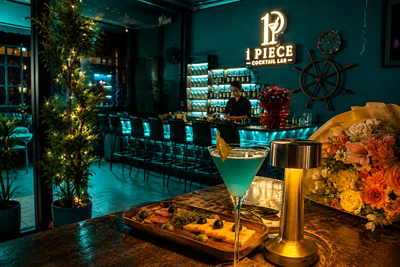 1Piece Pub Chill Nha Trang | Cocktail Bar Mở Khuya 02:00 Sáng