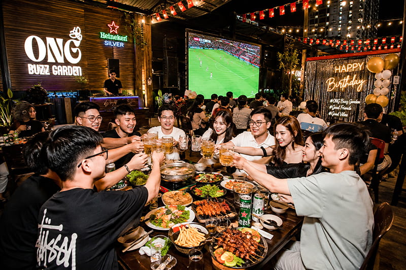 Ong Buzz Garden Nha Trang, Quán Nhậu Chill Đêm Gần Biển, Đặt Bàn Ngay