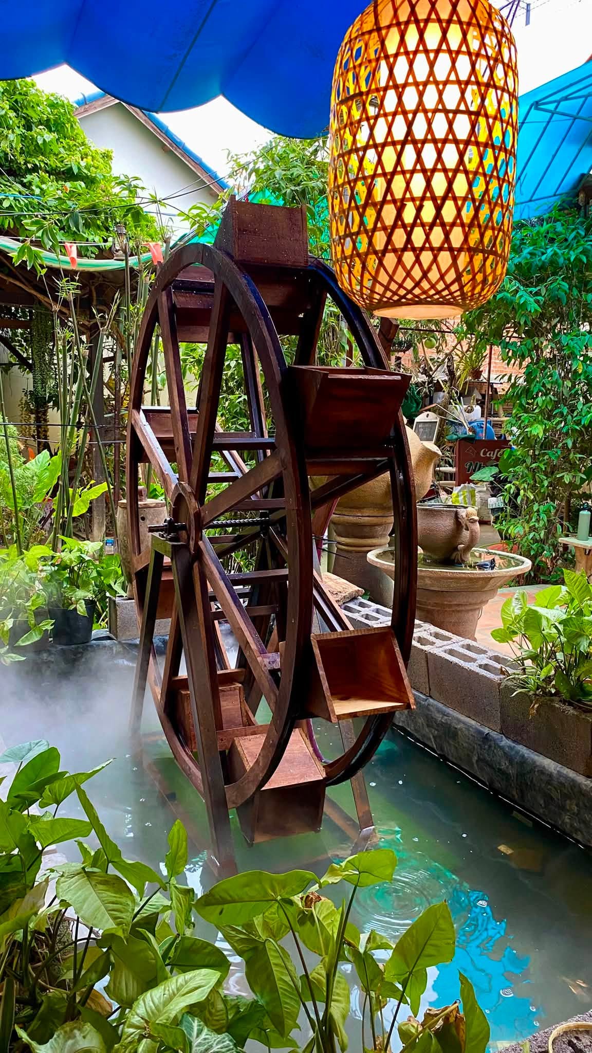 Quán Cafe Mới Nha Trang Cổ Trang Lữ Khách Có Gì Đặc Biệt?